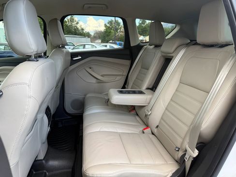 Used 2018 Ford Escape SEL image 31