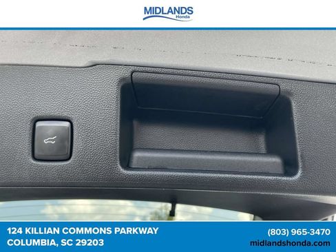 Used 2023 Ford Escape ST-Line w/ Cold Weather Package FWD image 10