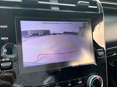 Used 2023 Hyundai Tucson SEL image 14