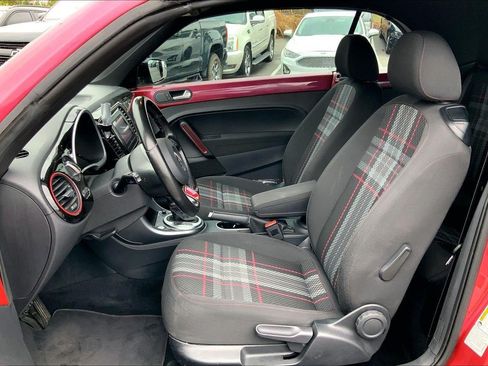 Used 2017 Volkswagen Beetle #PinkBeetle FWD image 20