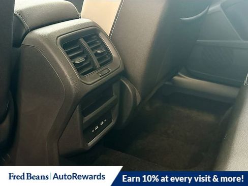 New 2026 Volkswagen Taos SE AWD/4WD image 13