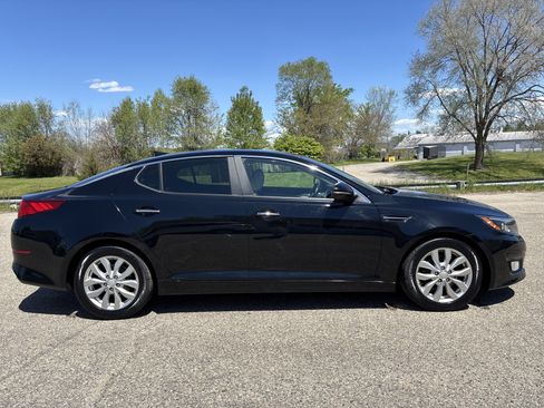 Used 2015 Kia Optima EX FWD image 2