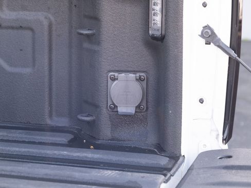 Used 2024 GMC Sierra 2500 Denali Ultimate w/ Max Trailering Package image 33