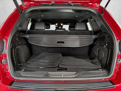 Used 2021 Jeep Grand Cherokee Trackhawk image 5