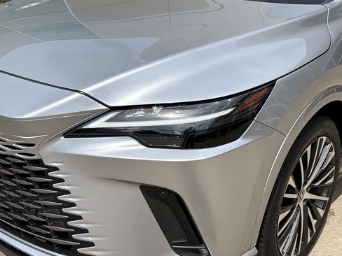 Used 2023 Lexus RX 350 Premium Plus w/ Cold Area Package FWD image 6