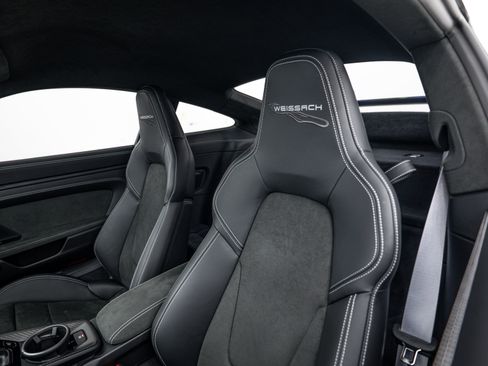 Certified 2025 Porsche 911 GT3 RWD image 26