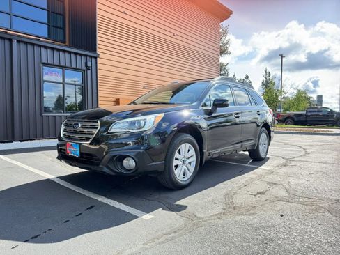 Used 2016 Subaru Outback 2.5i Premium AWD/4WD image 1
