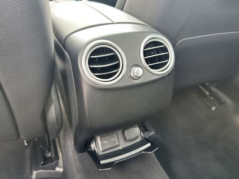 Certified 2022 Mercedes-Benz GLC 300 4MATIC w/ Multimedia Package Lite image 26