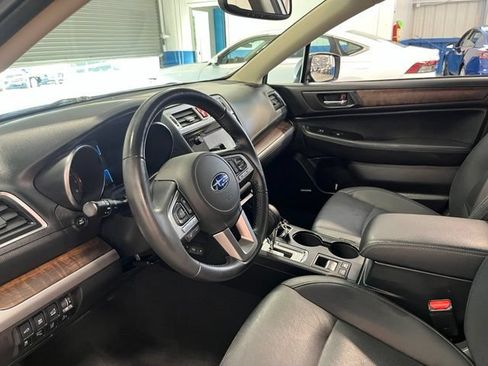 Used 2016 Subaru Outback 2.5i Limited AWD/4WD image 23