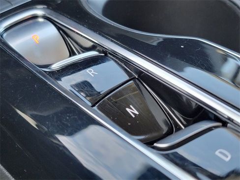 Used 2023 Buick Envision Essence image 30