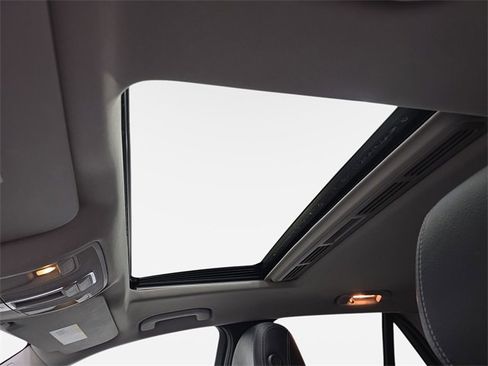 Used 2012 Mercedes-Benz ML 350 4MATIC image 30