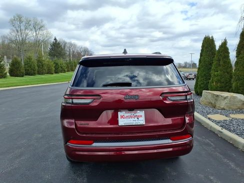 New 2026 Jeep Grand Cherokee L Limited AWD/4WD image 4