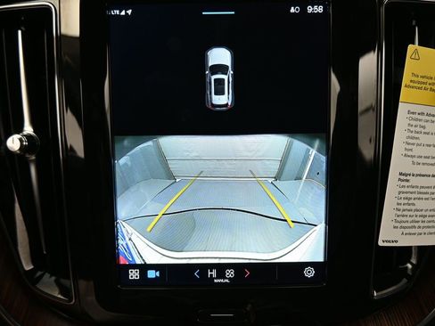 Used 2023 Volvo XC60 B5 Plus w/ Protection Package Premier image 12