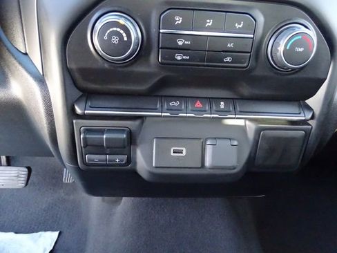 Used 2020 Chevrolet Silverado 2500 Custom w/ Custom Value Package AWD/4WD image 13