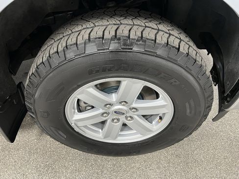 Used 2022 Ford F150 XLT w/ Trailer Tow Package image 21