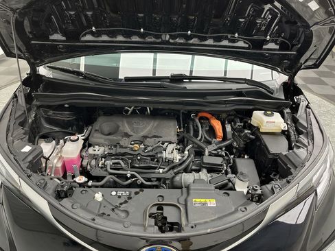 Used 2021 Toyota Sienna XSE w/ XSE Plus Package AWD/4WD image 31