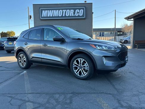 Used 2021 Ford Escape SEL image 1