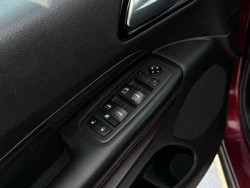 Used 2021 Dodge Durango SXT image 12