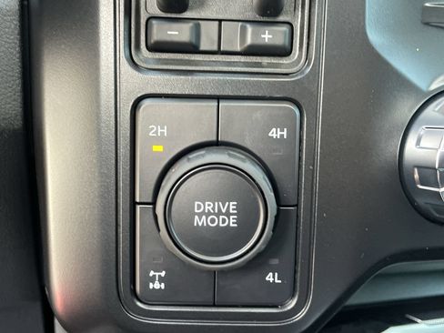 New 2026 Ford F250 Platinum AWD/4WD image 27