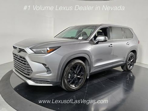 Used 2026 Toyota Grand Highlander AWD Hybrid image 2