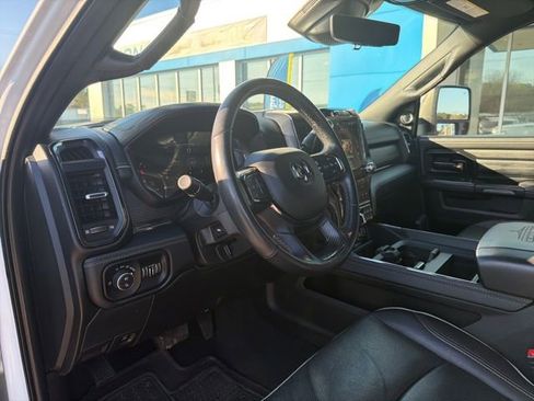 Used 2023 RAM 3500 Limited image 9