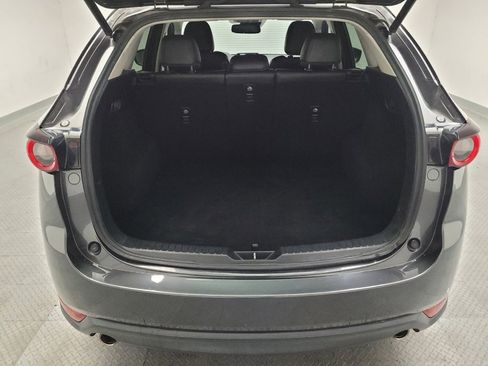 Used 2019 MAZDA CX-5 Touring image 29