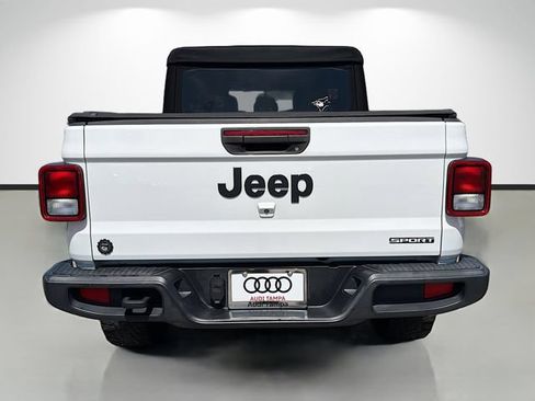 Used 2020 Jeep Gladiator Sport w/ Quick Order Package 24S AWD/4WD image 4