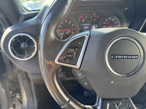 Used 2020 Chevrolet Camaro LT RWD image 19