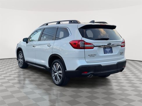 Used 2022 Subaru Ascent Touring image 5