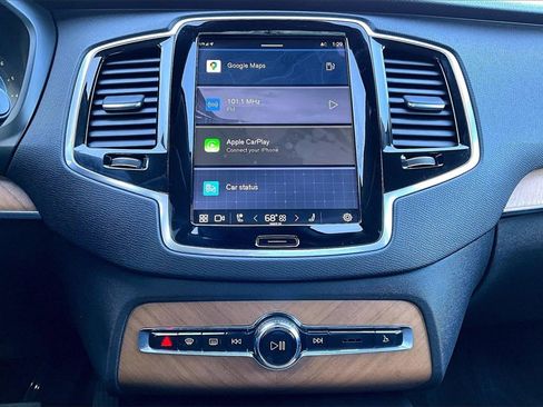 Certified 2023 Volvo XC90 B6 Plus w/ Protection Package Premier image 15