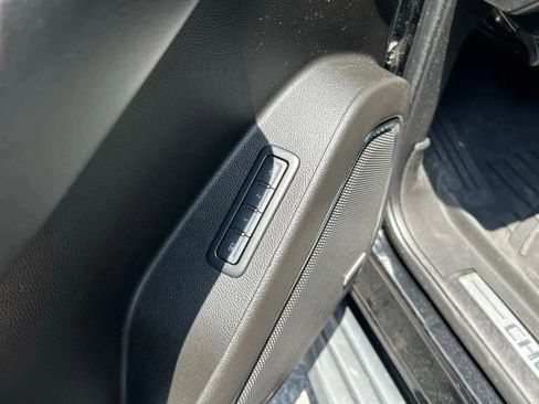 Used 2020 Chevrolet Tahoe LT RWD image 25