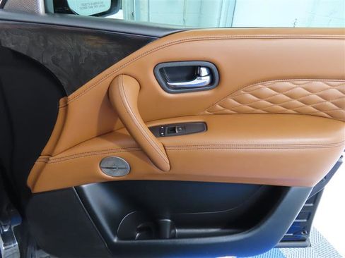 Used 2021 INFINITI QX80 Sensory w/ Cargo Package image 39