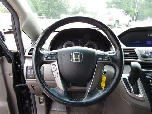 Used 2012 Honda Odyssey EX-L image 25