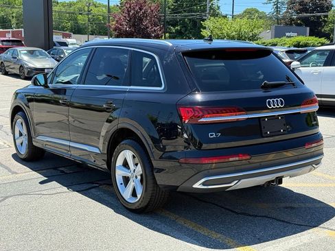 Used 2020 Audi Q7 3.0T Premium w/ Convenience Package AWD/4WD image 3
