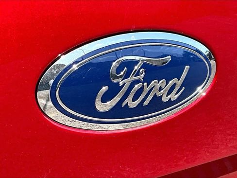 Used 2015 Ford F150 Lariat RWD image 34