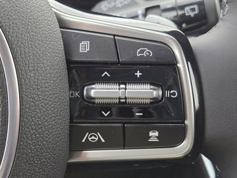New 2026 Kia Carnival SX Prestige FWD image 27