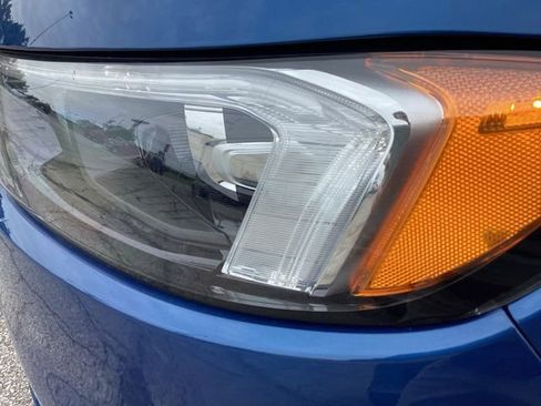 Used 2024 Ford Edge SEL w/ Convenience Package AWD/4WD image 4