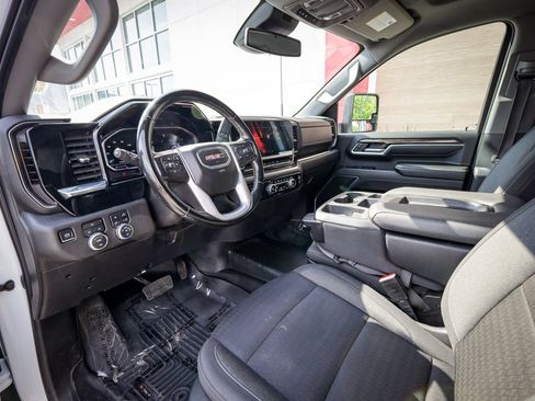 Used 2024 GMC Sierra 3500 SLE w/ SLE Convenience Package AWD/4WD image 12