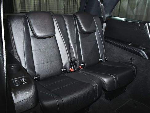 Used 2025 Mercedes-Benz GLS 450 GLS 450 image 70