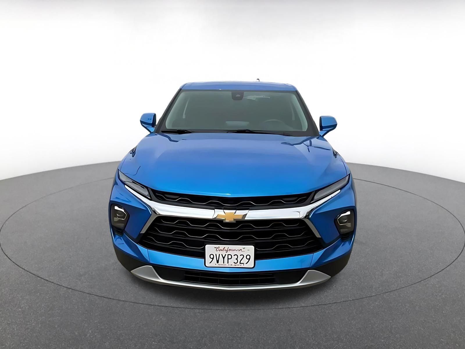 Used 2026 Chevrolet Blazer LT FWD image 4