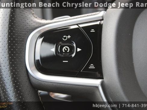 Used 2019 Volvo XC90 T8 R-Design w/ Advanced Package image 16