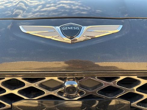 Used 2023 Genesis G70 3.3T w/ Sport Prestige Package image 14