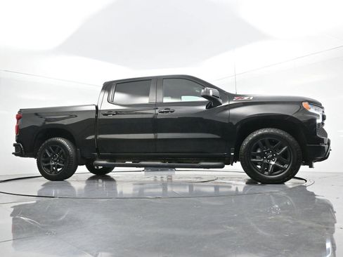 Used 2023 Chevrolet Silverado 1500 RST AWD/4WD image 40