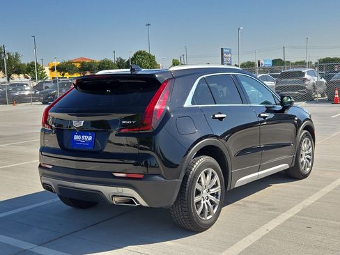 Used 2021 Cadillac XT4 Premium Luxury AWD/4WD image 3