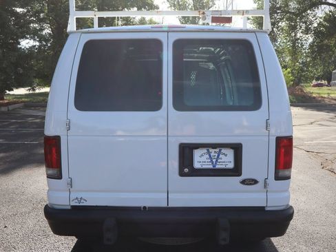 Used 2014 Ford E-250 and Econoline 250 w/ Power Group RWD image 6