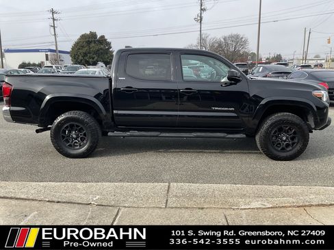 Used 2021 Toyota Tacoma SR5 image 23