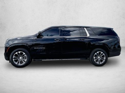 Used 2026 Chevrolet Suburban LS image 6