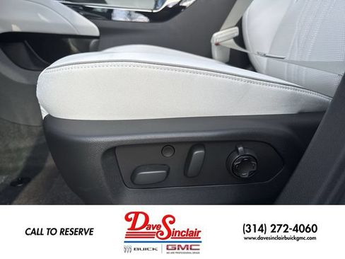 New 2026 Buick Envision Avenir AWD/4WD image 12