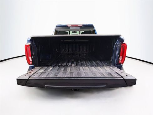 Used 2021 GMC Sierra 1500 SLT w/ SLT Convenience Package AWD/4WD image 14