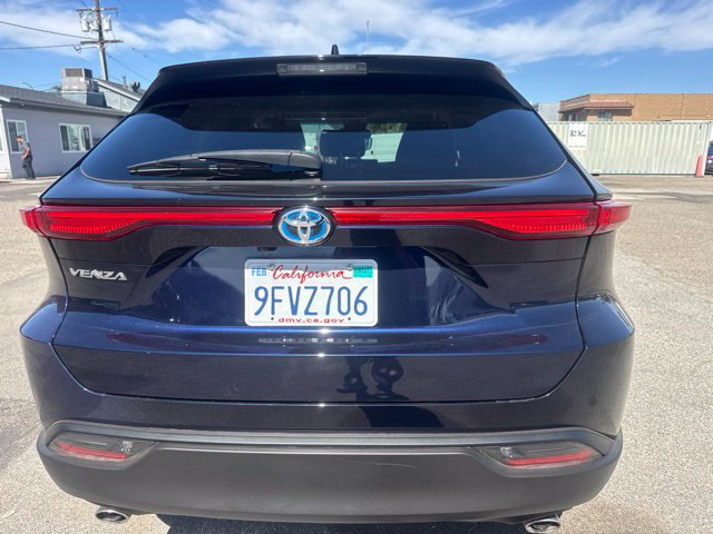 Used 2023 Toyota Venza LE AWD/4WD image 6